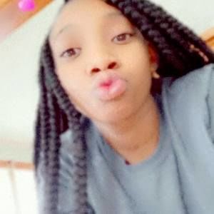 Meet your Posher, Janea